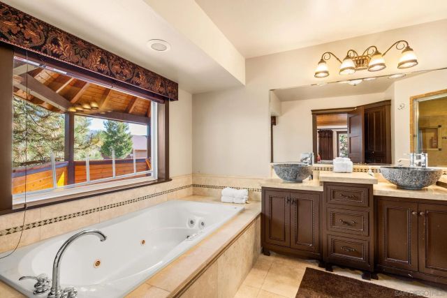 241 Orion Way, Big Bear Lake, CA 92315