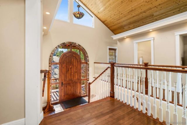 241 Orion Way, Big Bear Lake, CA 92315