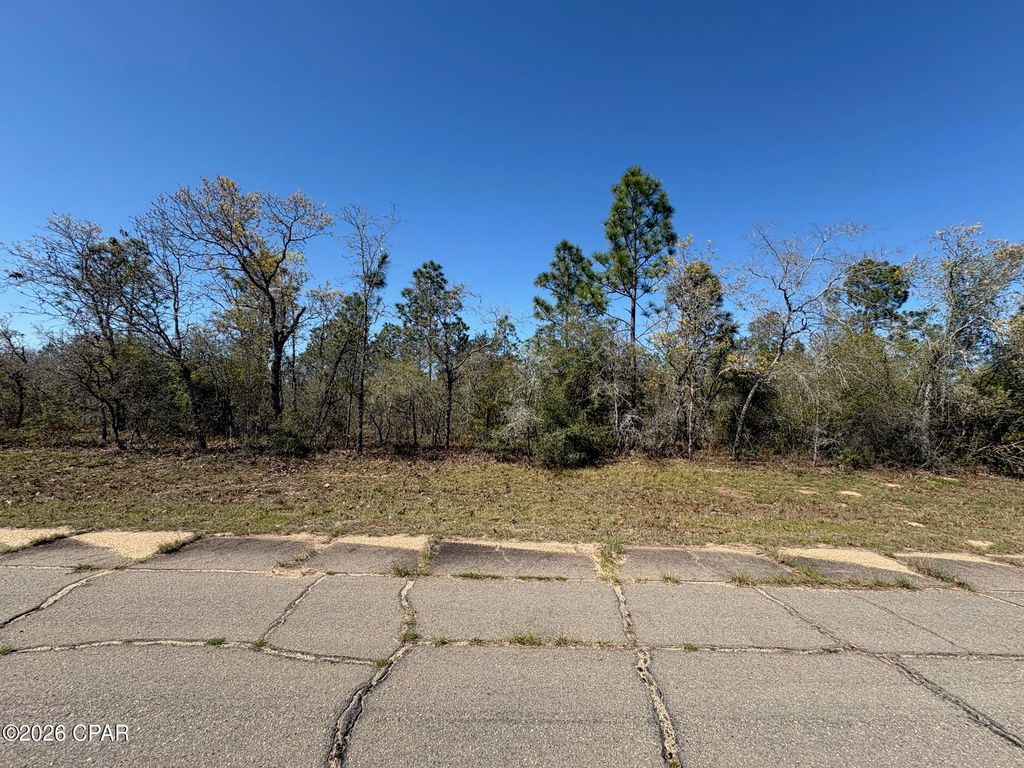 Lot 11 Laredo Drive, Chipley, FL 32428