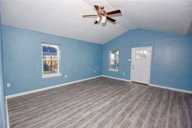 2937 Gollihar, Corpus Christi, TX 78415