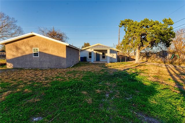 2937 Gollihar, Corpus Christi, TX 78415