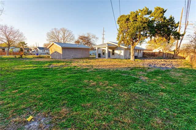 2937 Gollihar, Corpus Christi, TX 78415