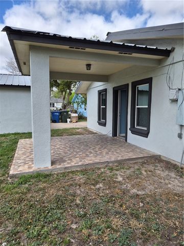 2937 Gollihar, Corpus Christi, TX 78415