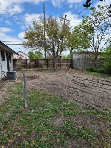 2937 Gollihar, Corpus Christi, TX 78415