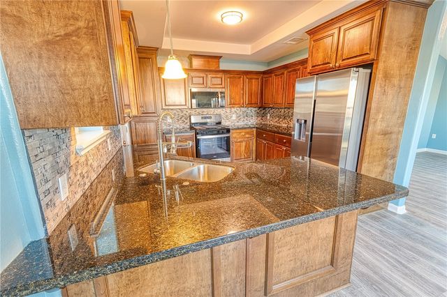 2937 Gollihar, Corpus Christi, TX 78415