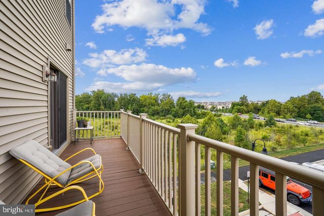 20569 MILBRIDGE TER, Ashburn, VA 20147