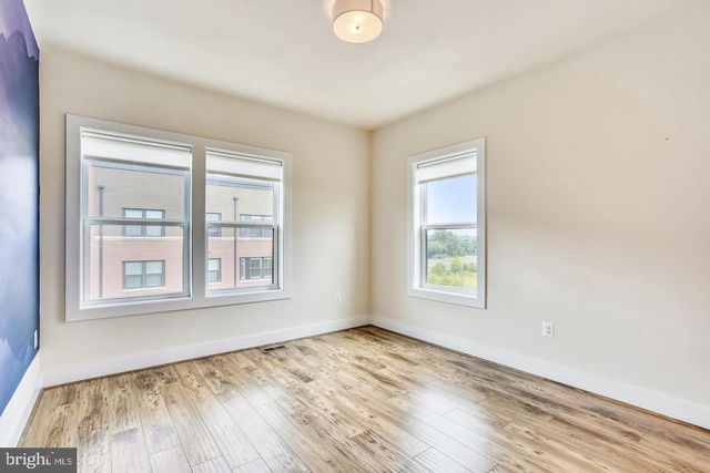 20569 MILBRIDGE TER, Ashburn, VA 20147