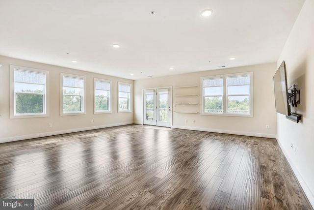 20569 MILBRIDGE TER, Ashburn, VA 20147