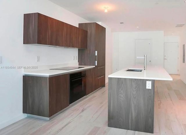 480 NE 31st St 3405, Miami, FL 33137