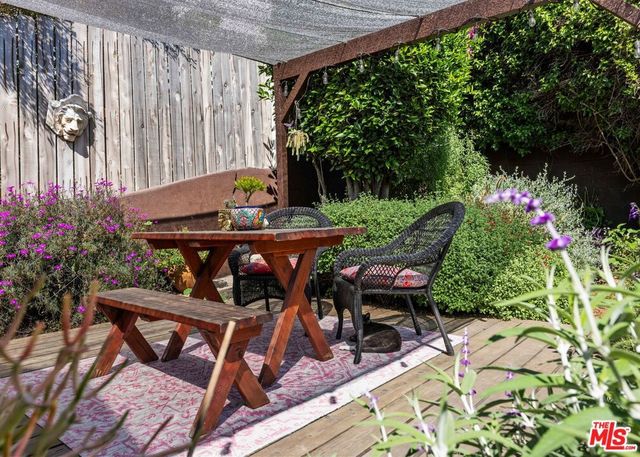 519 N Avenue 49, Los Angeles, CA 90042