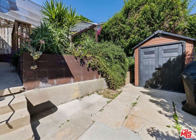 519 N Avenue 49, Los Angeles, CA 90042