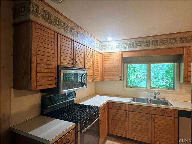113 Munro Drive, Camillus, NY 13031