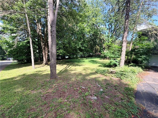 113 Munro Drive, Camillus, NY 13031