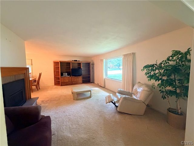 113 Munro Drive, Camillus, NY 13031