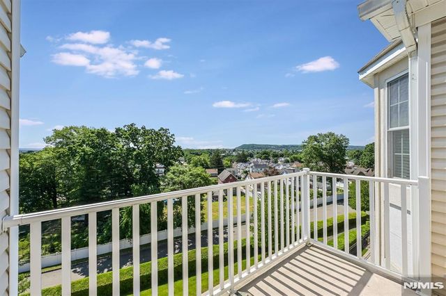 1305 Gatherings Drive, Haledon, NJ 07508