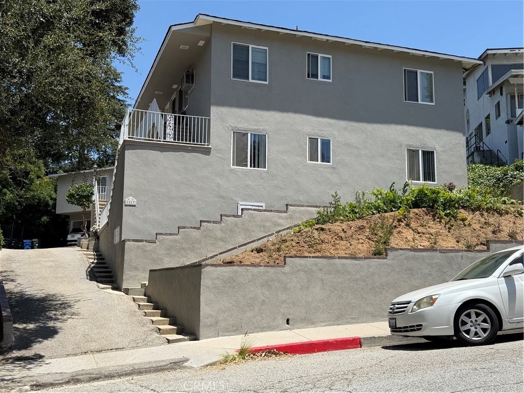 1817 Verdugo Loma, Glendale, CA 91208