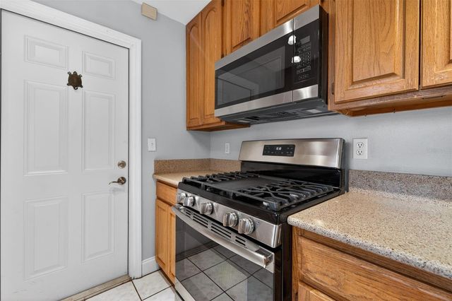 1414 85TH AVENUE N, St Petersburg, FL 33702
