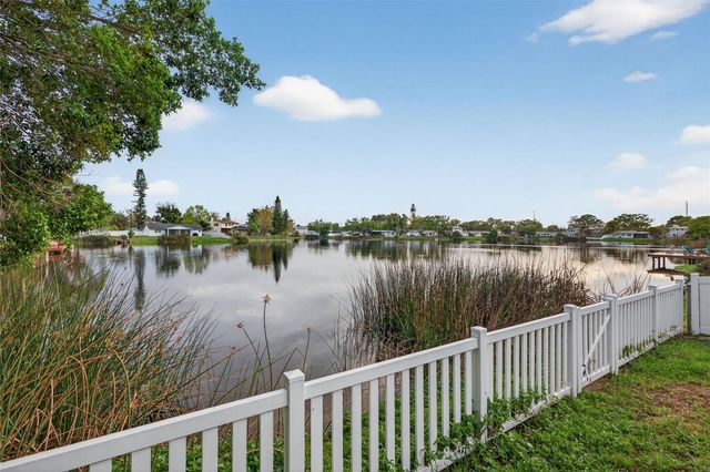 1414 85TH AVENUE N, St Petersburg, FL 33702