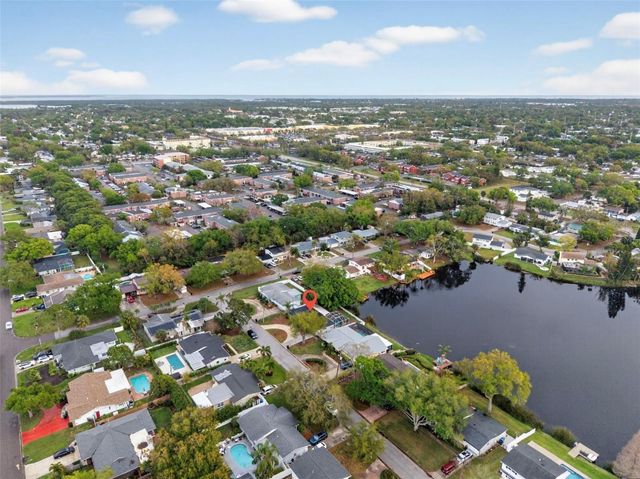 1414 85TH AVENUE N, St Petersburg, FL 33702