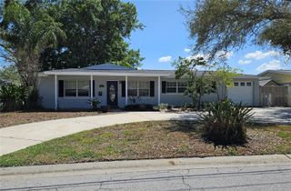 1414 85TH AVENUE N, St Petersburg, FL 33702