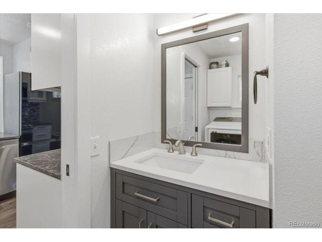 808 9th Ave, Longmont, CO 80501
