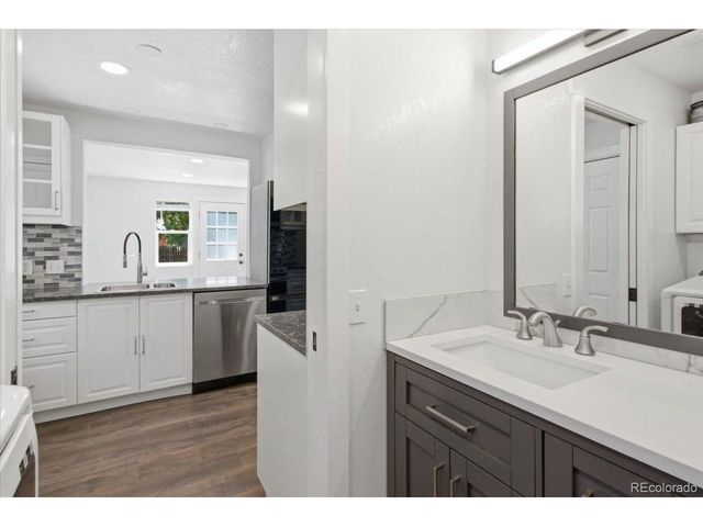 808 9th Ave, Longmont, CO 80501