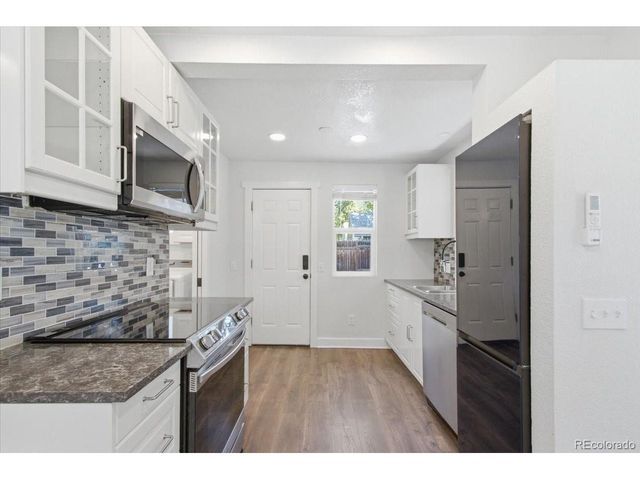 808 9th Ave, Longmont, CO 80501