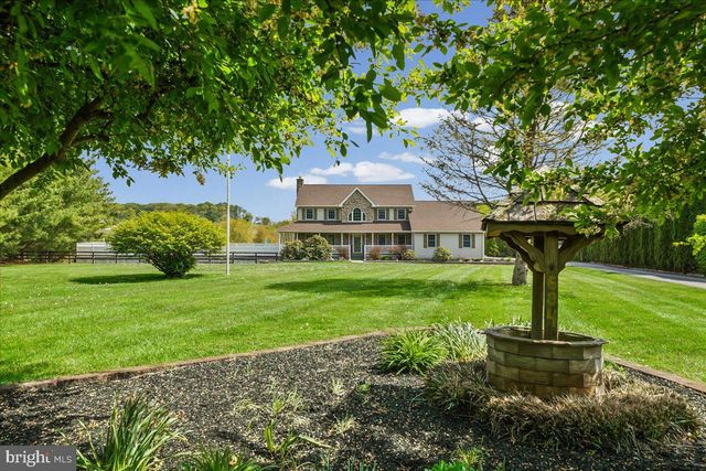 684 WATERWAY RD, Oxford, PA 19363