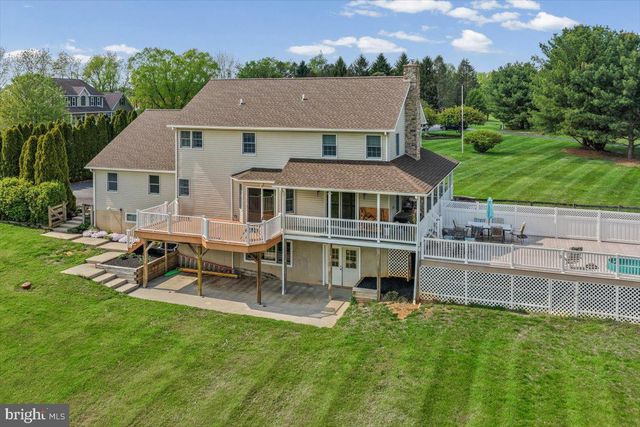 684 WATERWAY RD, Oxford, PA 19363
