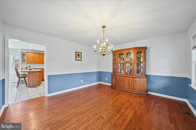 684 WATERWAY RD, Oxford, PA 19363