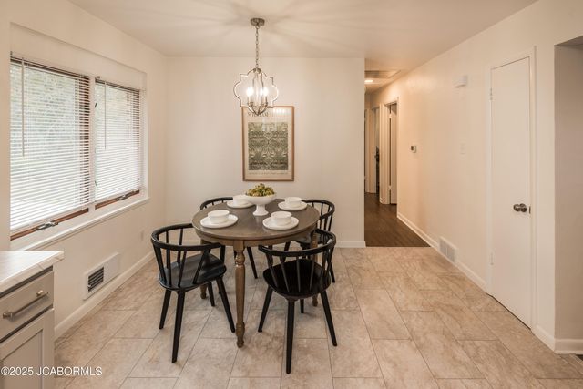 1805 SWIFTS HIGHWAY, Jefferson City, MO 65109