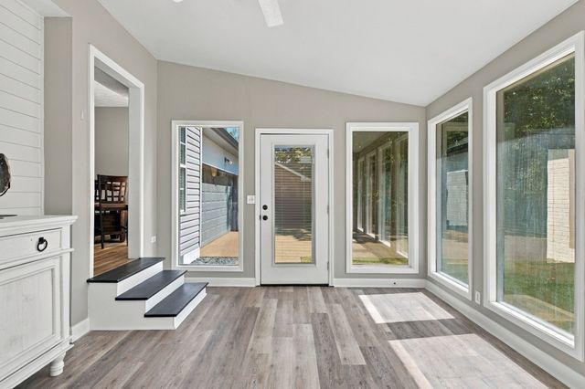 137 Luna Ln, Hendersonville, TN 37075