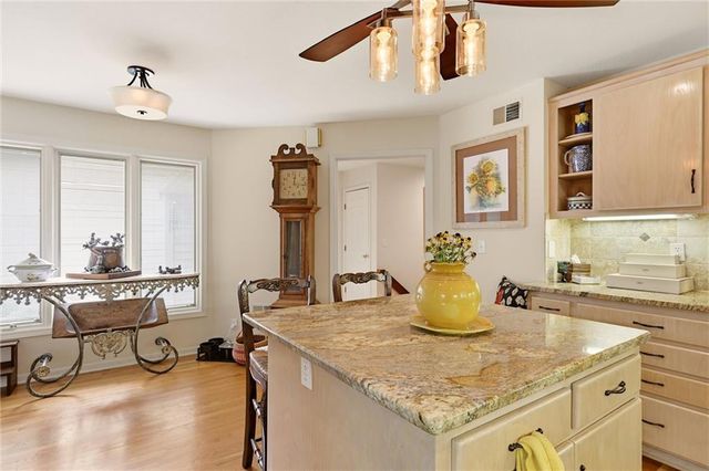 10330 S Clubside Court, Olathe, KS 66061