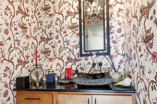 10330 S Clubside Court, Olathe, KS 66061