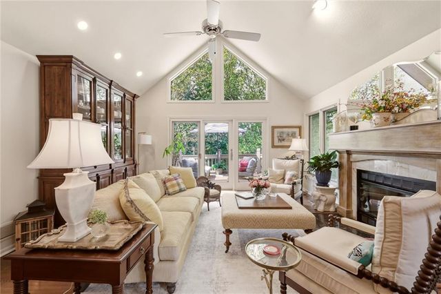 10330 S Clubside Court, Olathe, KS 66061