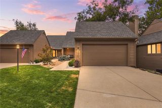 10330 S Clubside Court, Olathe, KS 66061