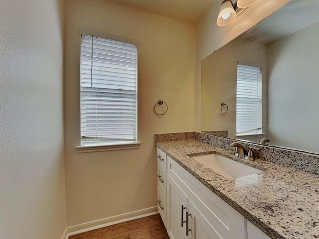 28631 Hidden Lake W, Magnolia, TX 77354