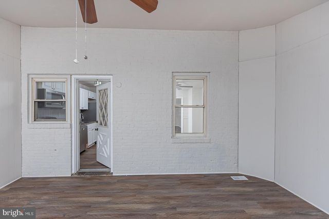8627 WILLOW OAK RD, Parkville, MD 21234