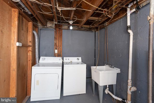 8627 WILLOW OAK RD, Parkville, MD 21234