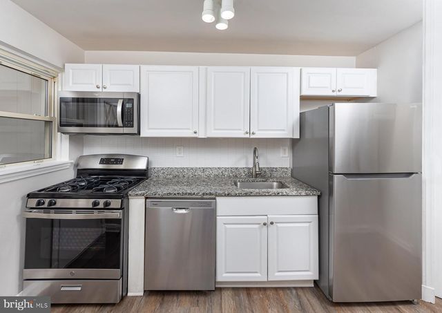 8627 WILLOW OAK RD, Parkville, MD 21234