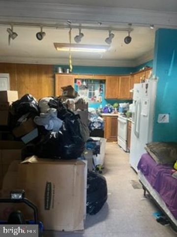 7800 W SHORE RD, Pasadena, MD 21122