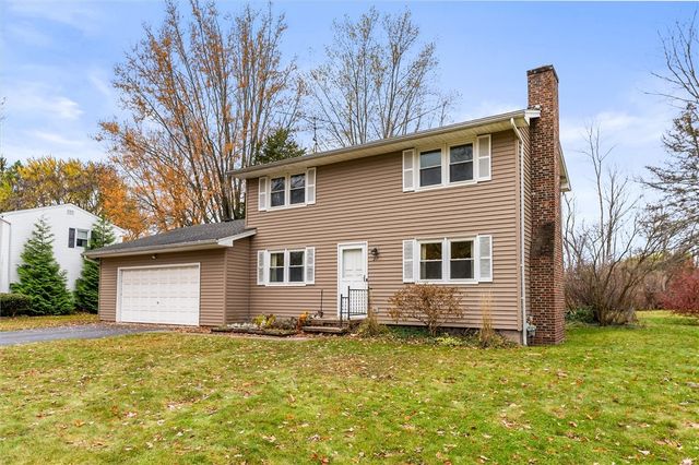 27 Cherry Drive, Sweden, NY 14420