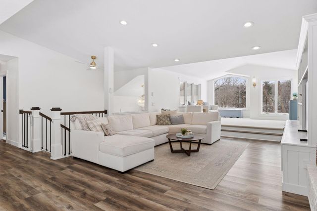 4410 Shady Lane, Mound, MN 55364