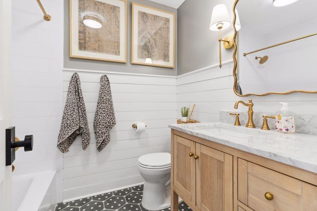 4410 Shady Lane, Mound, MN 55364