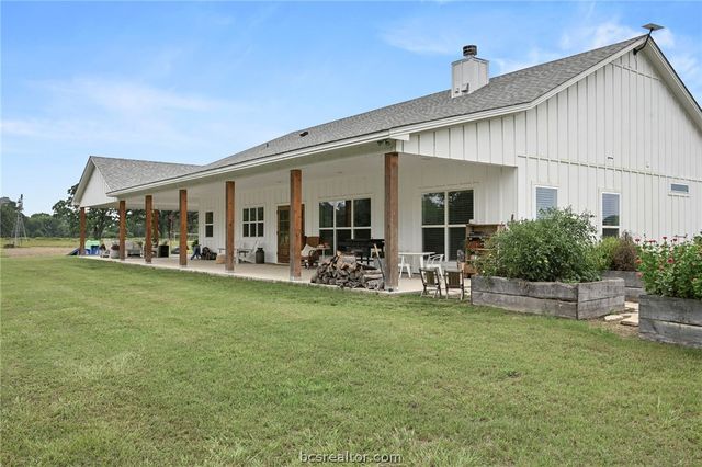 15193 PR 4490, Normangee, TX 77871