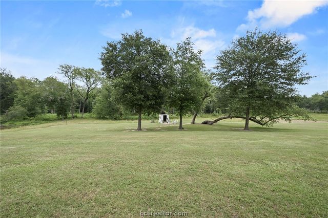 15193 PR 4490, Normangee, TX 77871