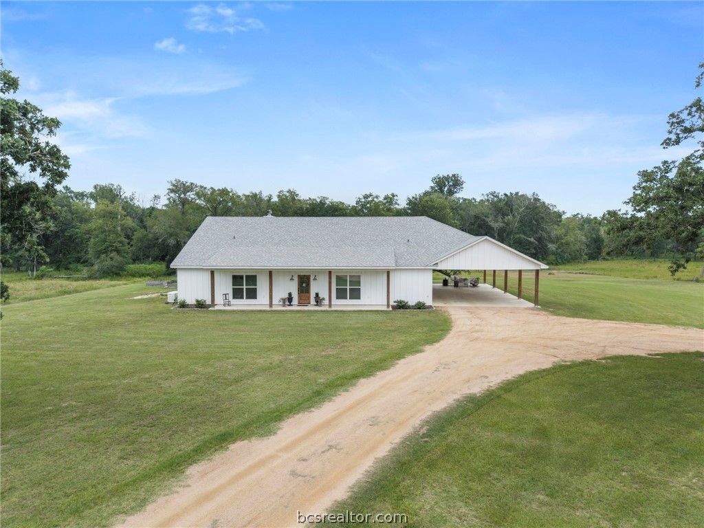 15193 PR 4490, Normangee, TX 77871 — photo 2