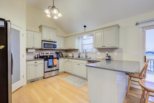 11312 Farnum Run, Milford, KS 66514