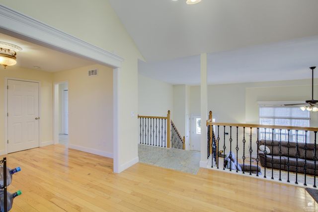 11312 Farnum Run, Milford, KS 66514