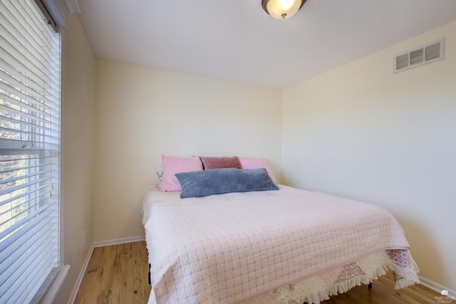 11312 Farnum Run, Milford, KS 66514